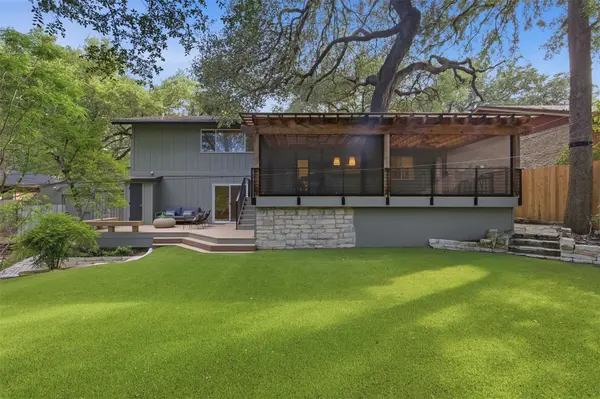 8710 Silverhill LN, Austin, TX 78759