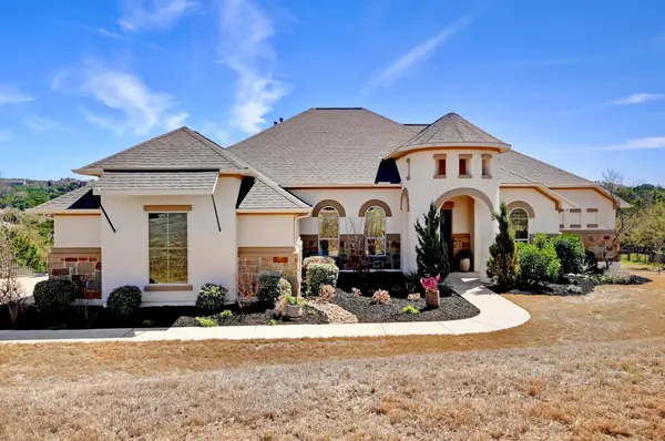 1022 Bluff Woods DR, Driftwood, TX 78619