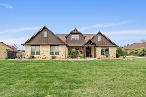 413 Creekside DR, Salado, TX 76571