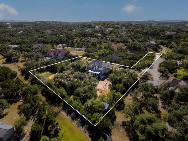 5111 Great Divide DR,  Bee Cave,  TX 78738