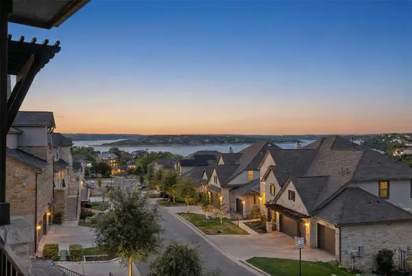 2412 Skywalk LN #52,  Spicewood,  TX 78669