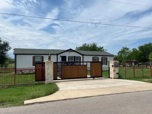 540 El Dorado DR,  Kyle,  TX 78640