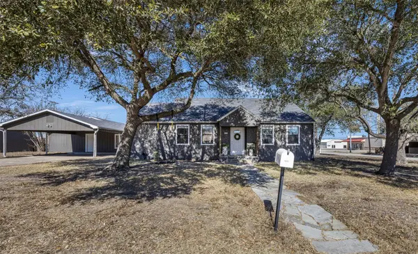 1479 E Hempstead ST,  Giddings,  TX 78942