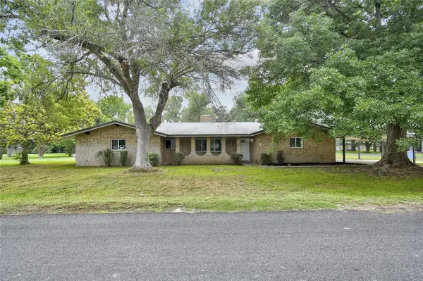 182 Rio Grande DR,  Seguin,  TX 78155
