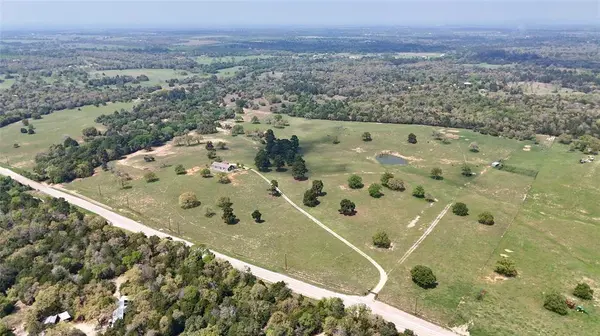 2792 Fm 535,  Rosanky,  TX 78953
