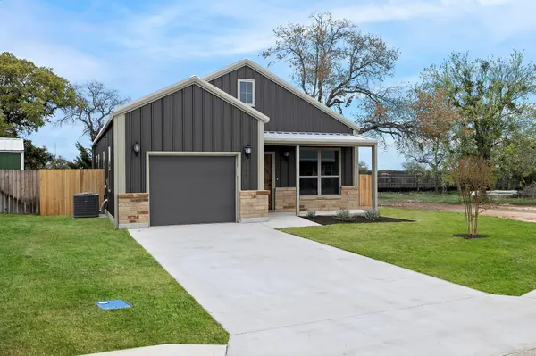 224 Western Ave,  Bertram,  TX 78605