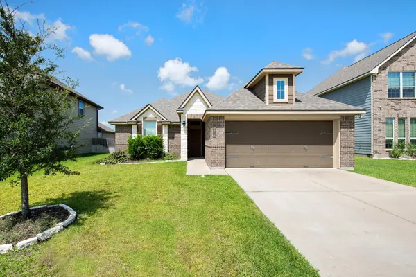 2024 Polmont DR,  Bryan,  TX 77807