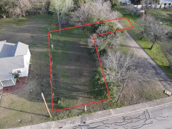 725 Centre ST, San Marcos, TX 78666