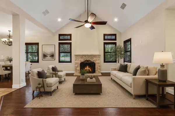 101 N Meadowlark ST,  Lakeway,  TX 78734