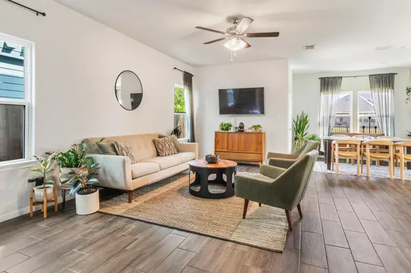 2851 Brand Iron DR,  San Marcos,  TX 78666