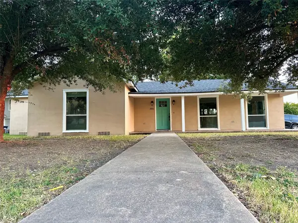 305 W Davilla ST, Granger, TX 76530