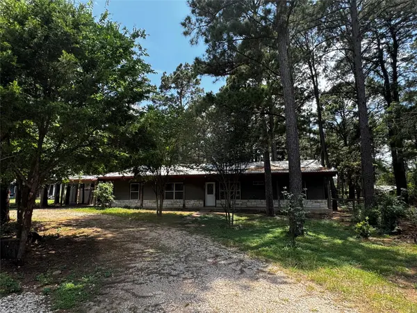106 Shetland LN, Bastrop, TX 78602