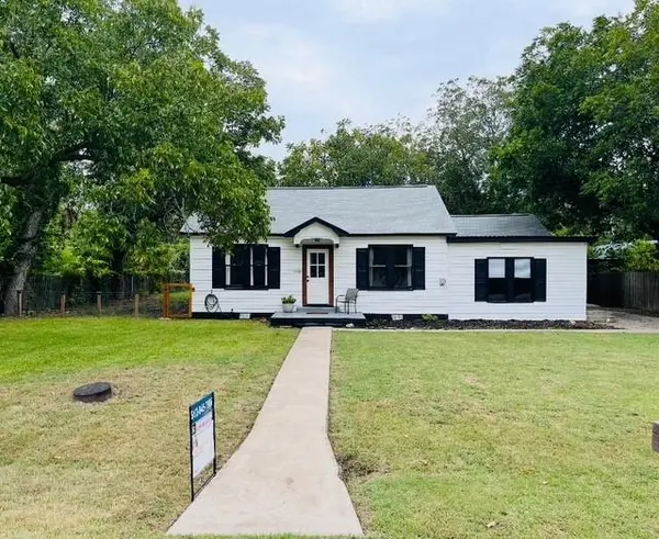 624 West Jackson ST,  Bartlett,  TX 76511