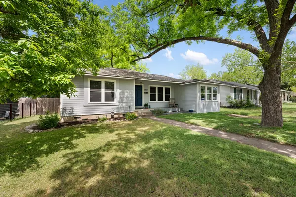 5804 Chesterfield Ave, Austin, TX 78752