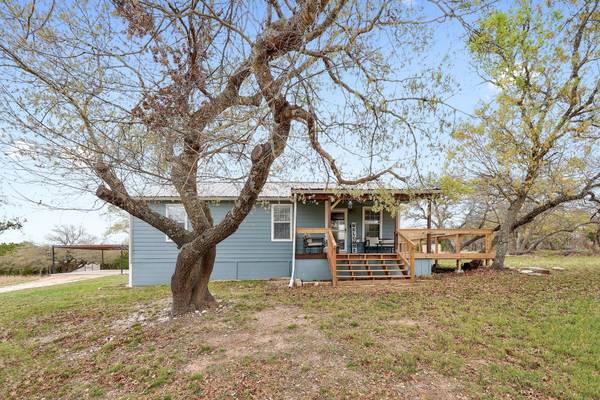 9050 County Road 272,  Bertram,  TX 78605