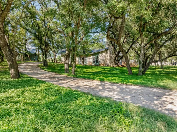 3172 Auction Barn RD, Belton, TX 76513