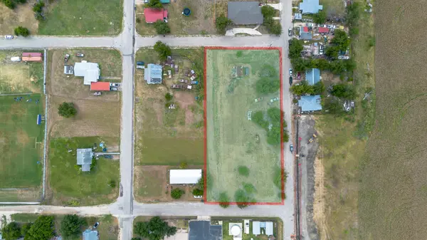 603 N Mustang ST,  Granger,  TX 76530
