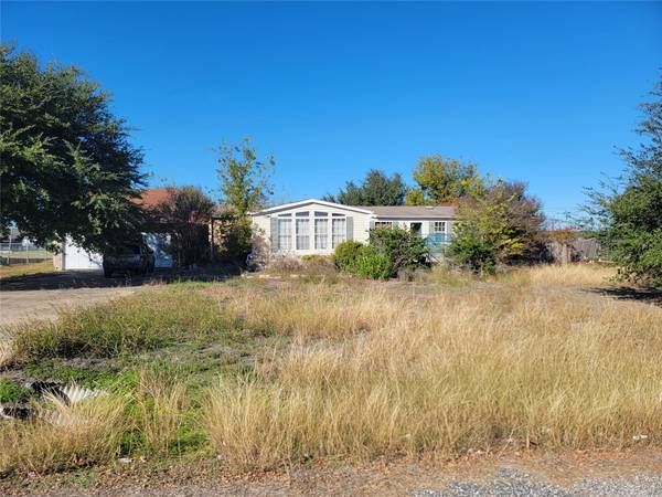 221 Tall Oak DR,  Hutto,  TX 78634