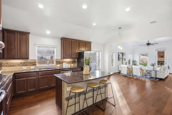 13600 Hymeadow CIR,  Austin,  TX 78729