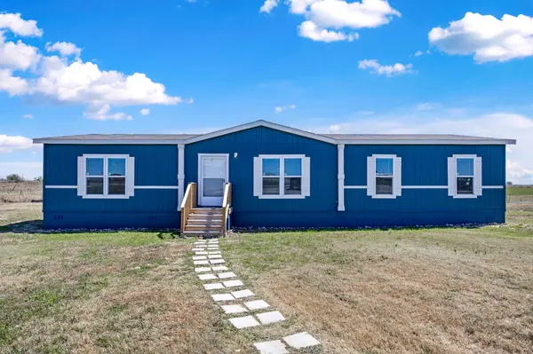 260 Castellana WAY, Elgin, TX 78621