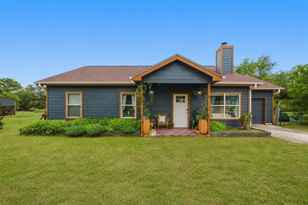 190 Brownson LN, Driftwood, TX 78619
