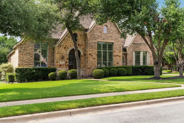 806 Shady Bluff CV,  Round Rock,  TX 78665