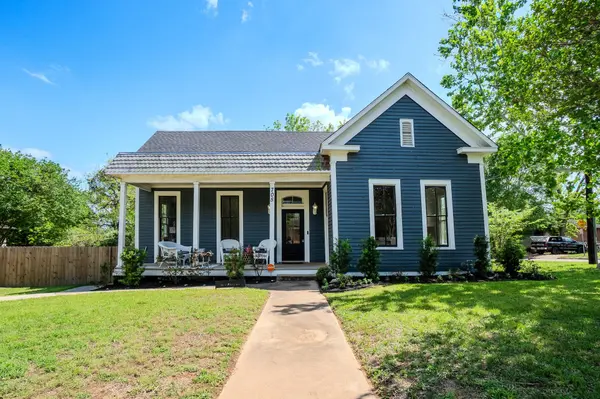 705 W Fifth ST,  Brenham,  TX 77833