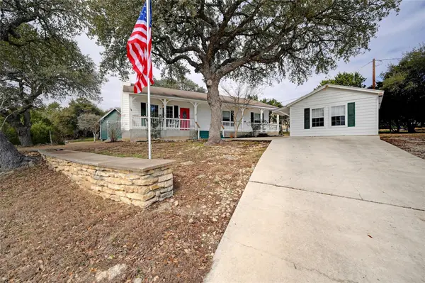 401 stallion springs DR, Fischer, TX 78623