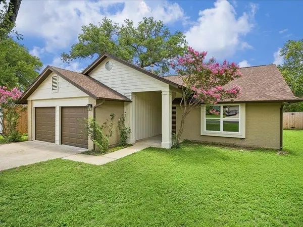 11621 Fence Post TRL, Austin, TX 78750