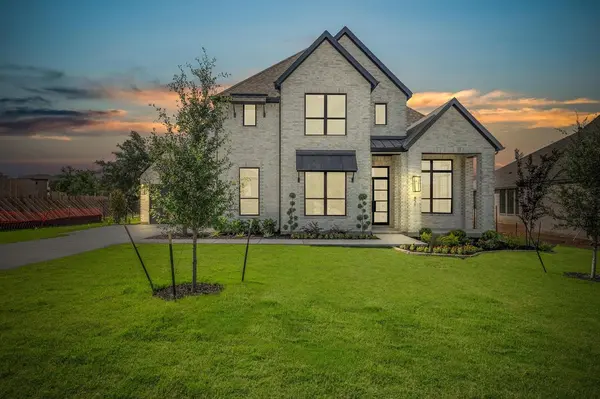 851 Old Stone RD, Austin, TX 78737