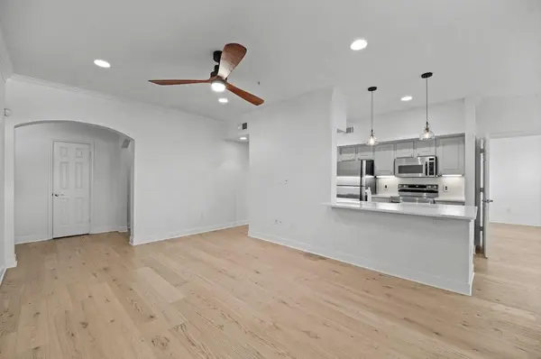 7701 Rialto BLVD #1412, Austin, TX 78735