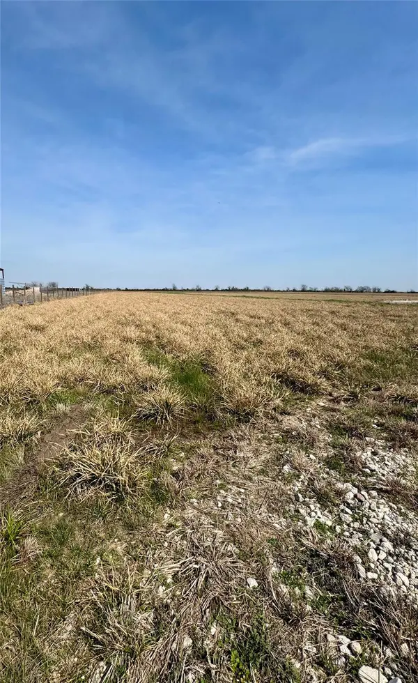 1359 McDonald RD, Eagle Lake, TX 77434