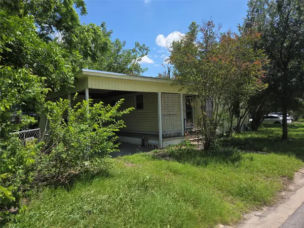900 E 53rd ST,  Austin,  TX 78751