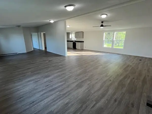 100 Heather CV, Hutto, TX 78634