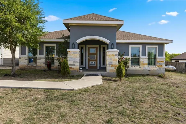 285 La Fortuna DR,  Del Valle,  TX 78617