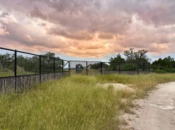 2131 Private Road 3157,  Brackettville,  TX 78832