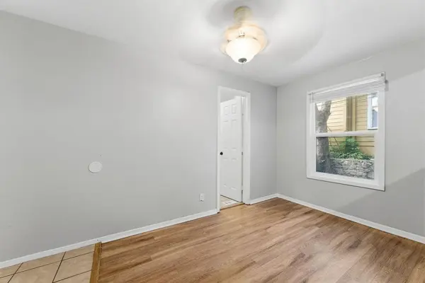 2712 Whitis Ave #B, Austin, TX 78705