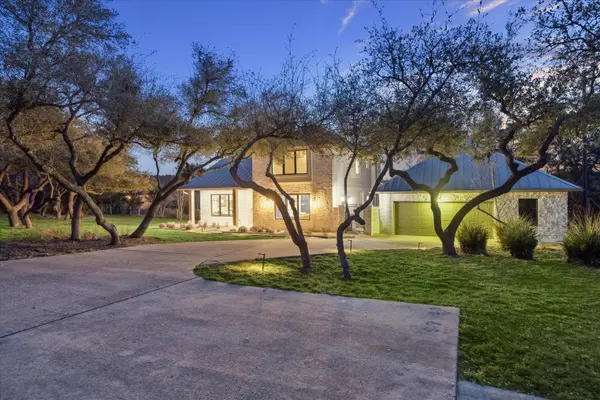 1024 Hidden Hills DR, Dripping Springs, TX 78620