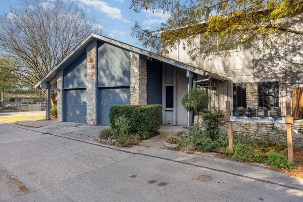 5920 Hidden Valley TRL,  Austin,  TX 78744