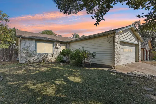 8318 Gallatin DR, Austin, TX 78736