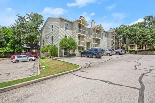 114 E 31st ST #112,  Austin,  TX 78705