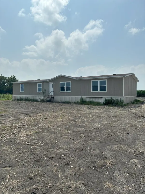 18732 Fm 973 N,  Coupland,  TX 78615