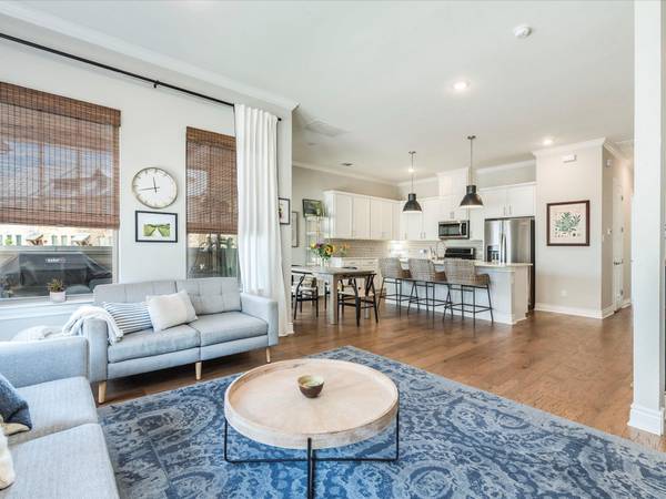 332 Adams ST, Georgetown, TX 78628