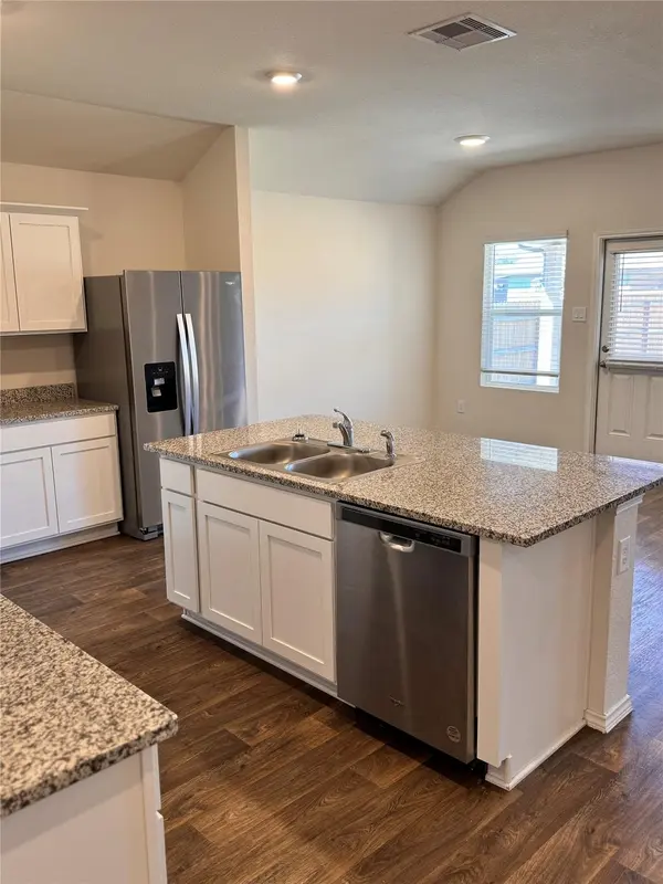 322 Harvest Creek DR, Kyle, TX 78640