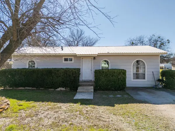 240 Orchard ST,  Kempner,  TX 76539