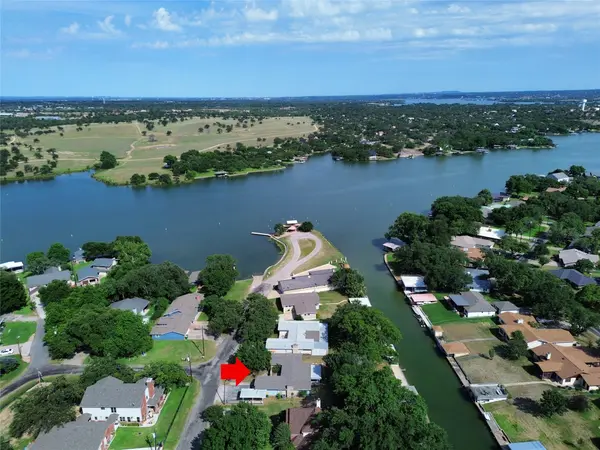 111 Dove RD,  Highland Haven,  TX 78654