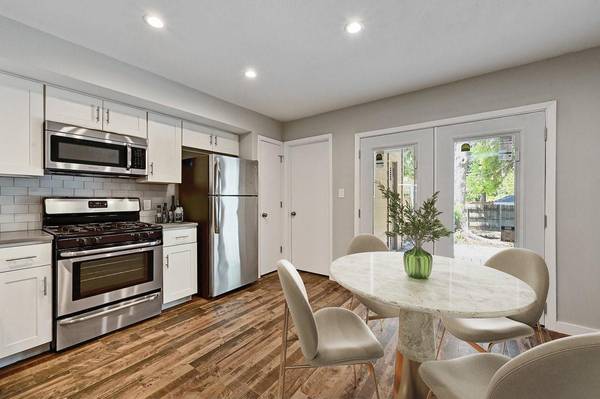 1404 Southport DR #B,  Austin,  TX 78704