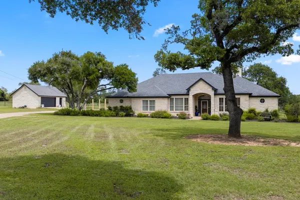 420 Oak Forest DR, Buda, TX 78610