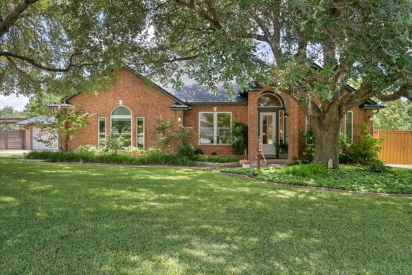1304 Windcrest DR,  Round Rock,  TX 78664