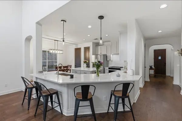 11129 Cherisse DR, Austin, TX 78739